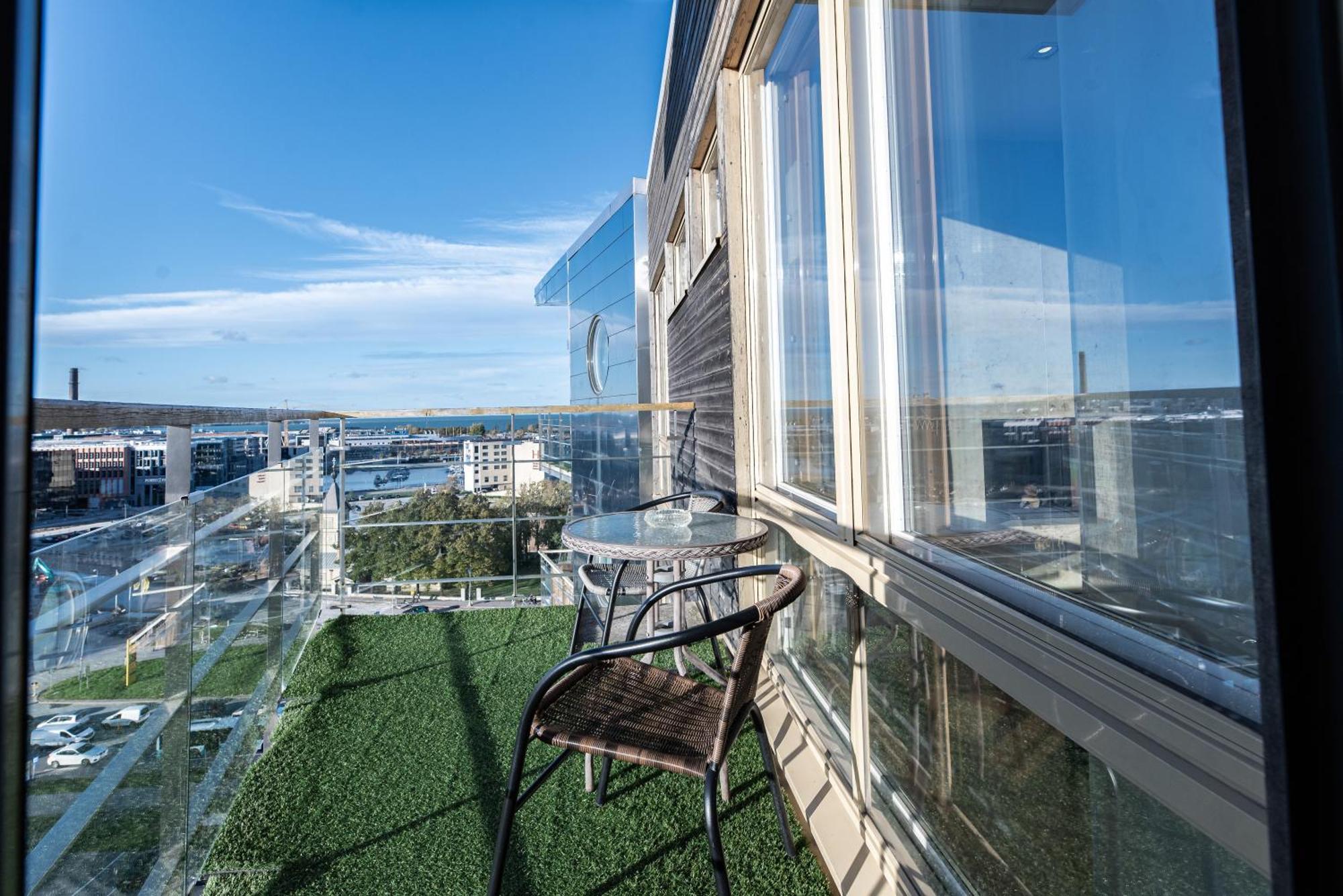 Airhome - The Admiral House Tallinn Exterior foto